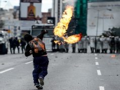 Constitution bid inflames deadly Venezuela crisis