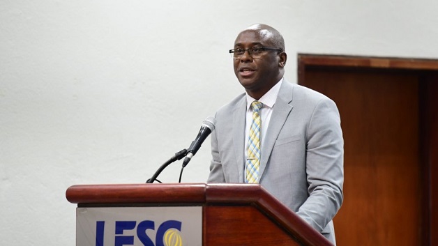 geoffrey_roach_445fad9124b27e7bb90de9e04cb7b0b2